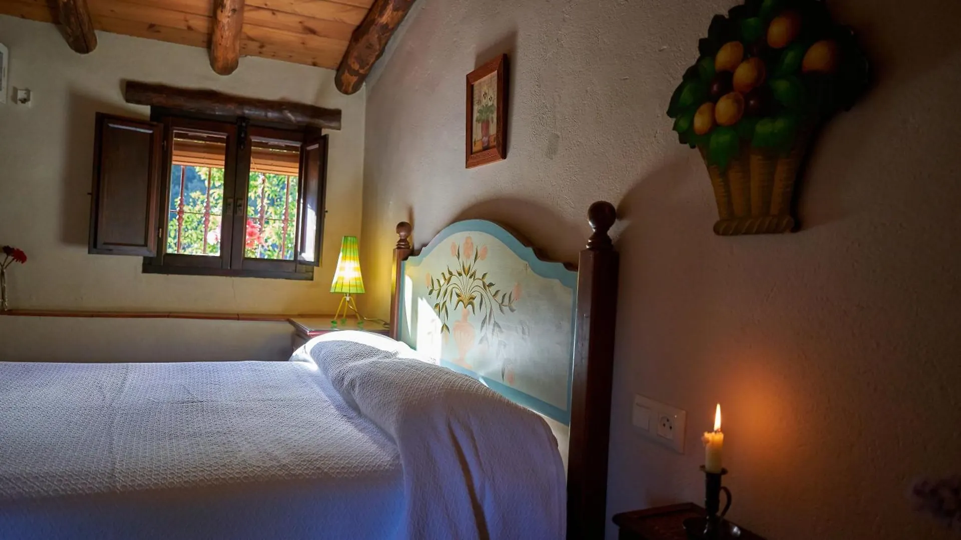 Navalgatos De El Tragaluz Villa Fuenteheridos Holiday home